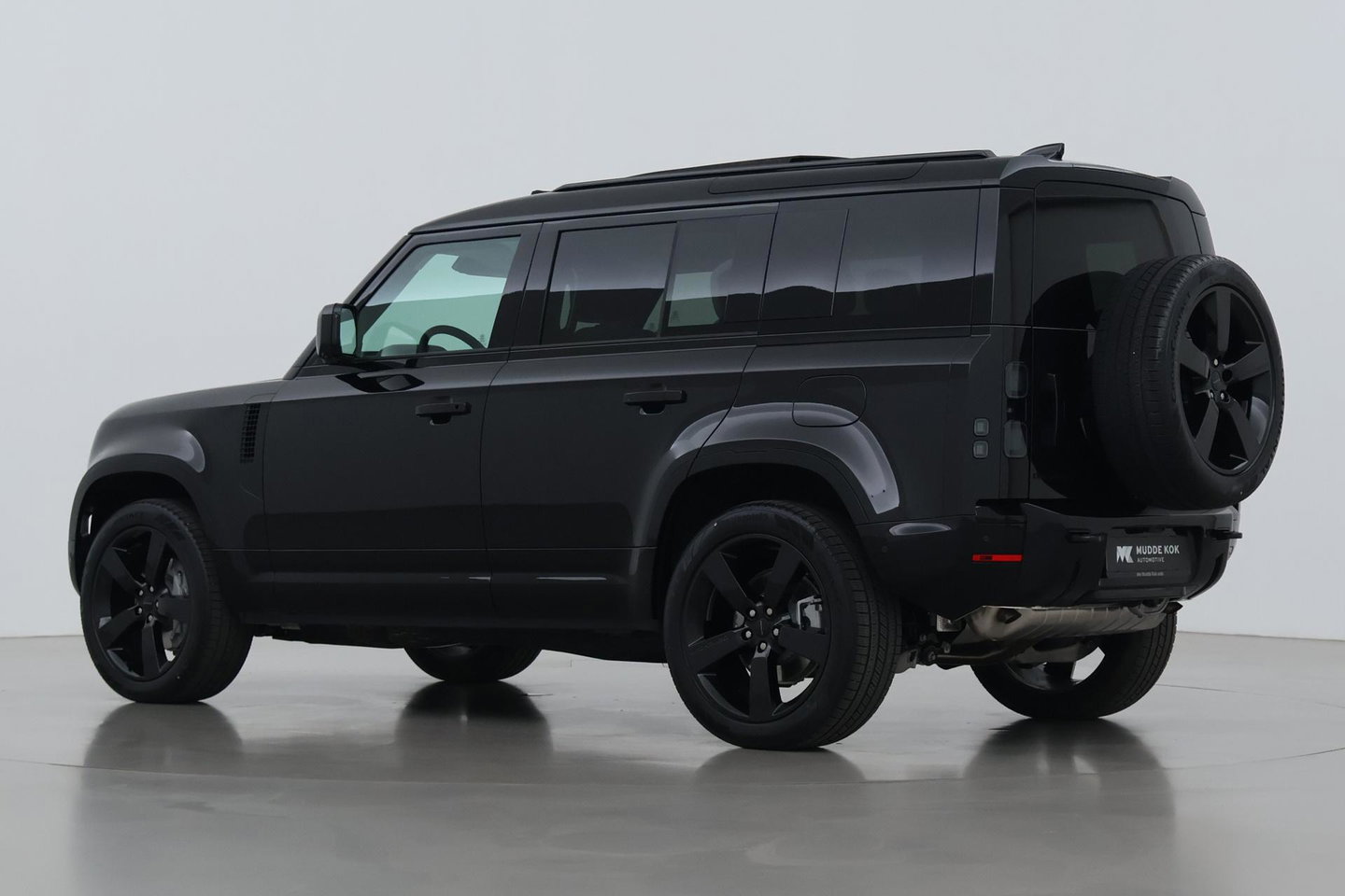 Land Rover Defender P300e 110 X-Dynamic HSE | FACELIFT | ClearSight | Meridian Surround | Head-Up | ACC | Panoramadak | Trekhaak