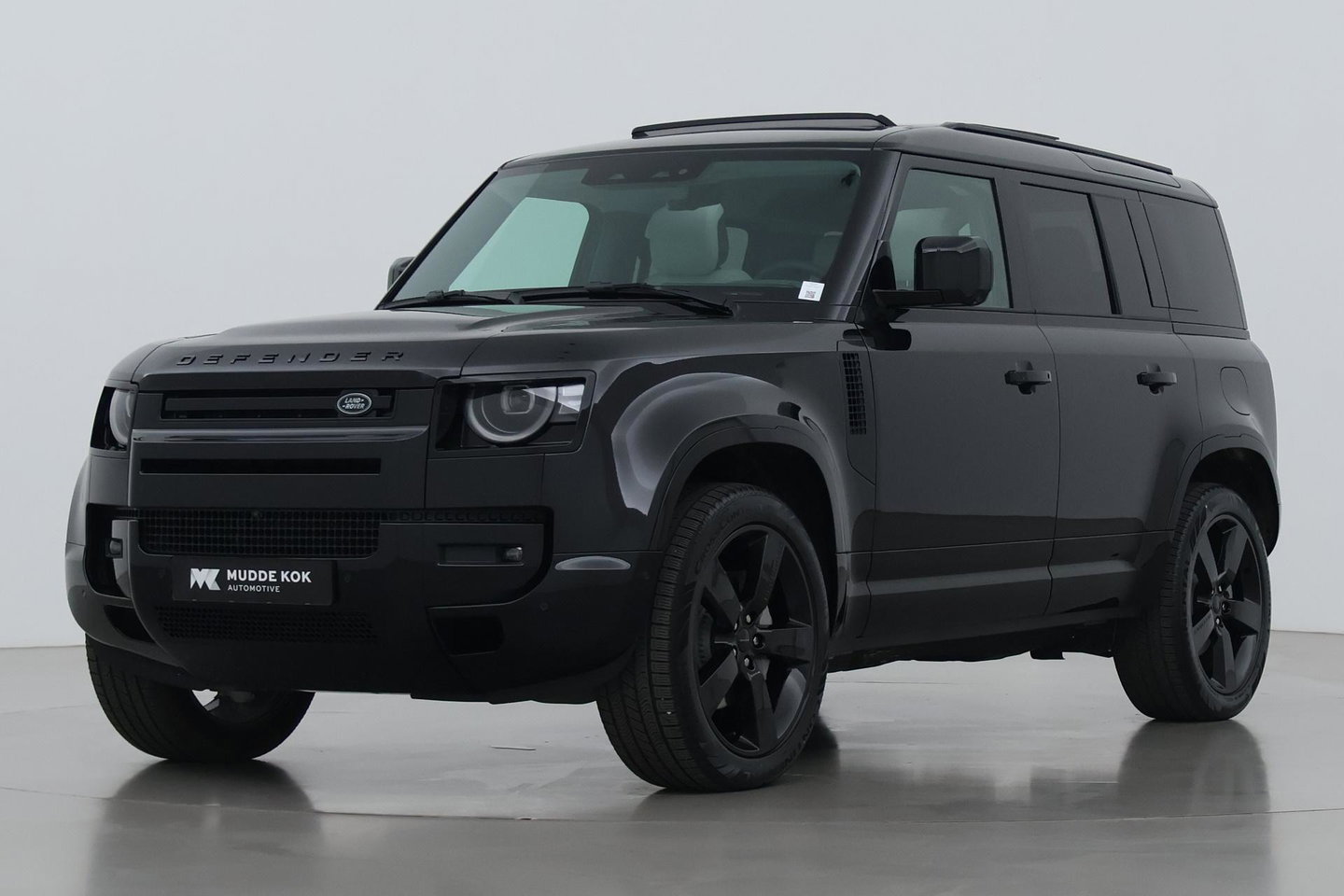 Land Rover Defender P300e 110 X-Dynamic HSE | FACELIFT | ClearSight | Meridian Surround | Head-Up | ACC | Panoramadak | Trekhaak
