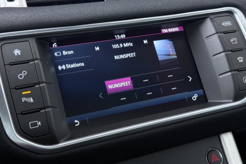 Land Rover Range Rover Evoque 2.0 eD4 SE Dynamic | Panoramadak | Camera | Stoel+Stuurverwarming | Keyless | Leder | 18 Inch