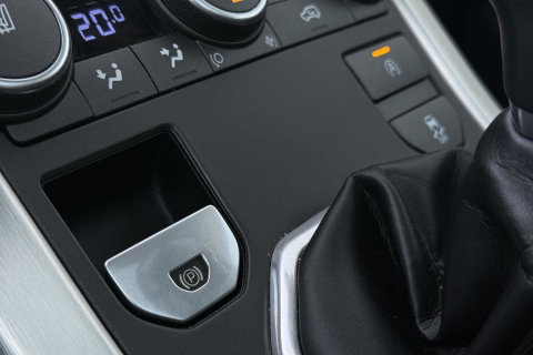 Land Rover Range Rover Evoque 2.0 eD4 SE Dynamic | Panoramadak | Camera | Stoel+Stuurverwarming | Keyless | Leder | 18 Inch