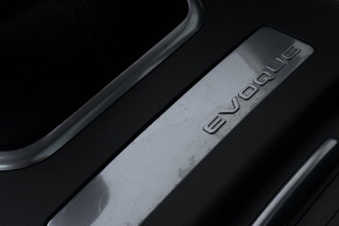 Land Rover Range Rover Evoque 2.0 eD4 SE Dynamic | Panoramadak | Camera | Stoel+Stuurverwarming | Keyless | Leder | 18 Inch