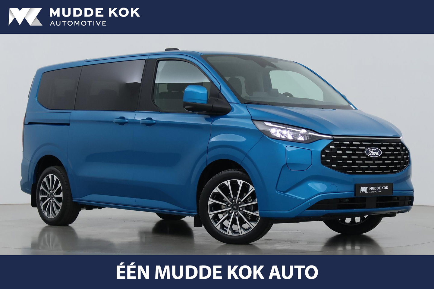 Ford Transit Custom Tourneo 340 2.5 PHEV L1H1 Titanium X | 8P | Panoramadak | ACC | Elektrische Schuifdeuren | Trekhaak | Bang&Olufsen