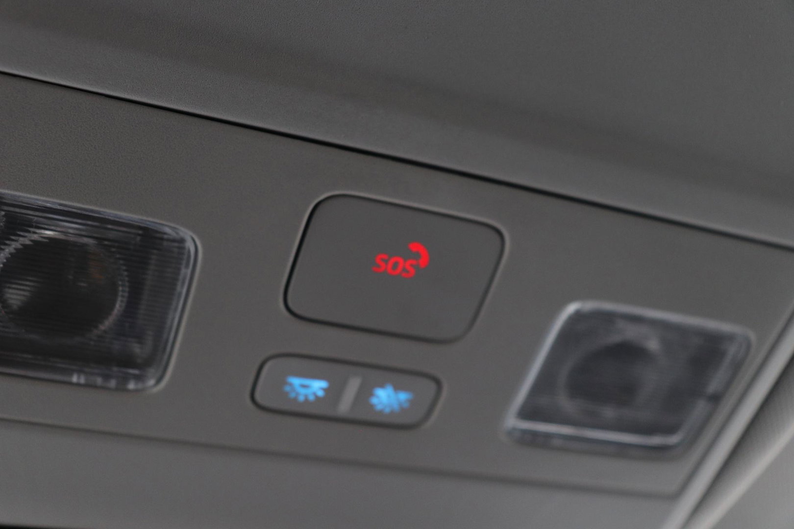 Ford Transit Custom Tourneo 340 2.5 PHEV L1H1 Titanium X | 8P | Panoramadak | ACC | Elektrische Schuifdeuren | Trekhaak | Bang&Olufsen