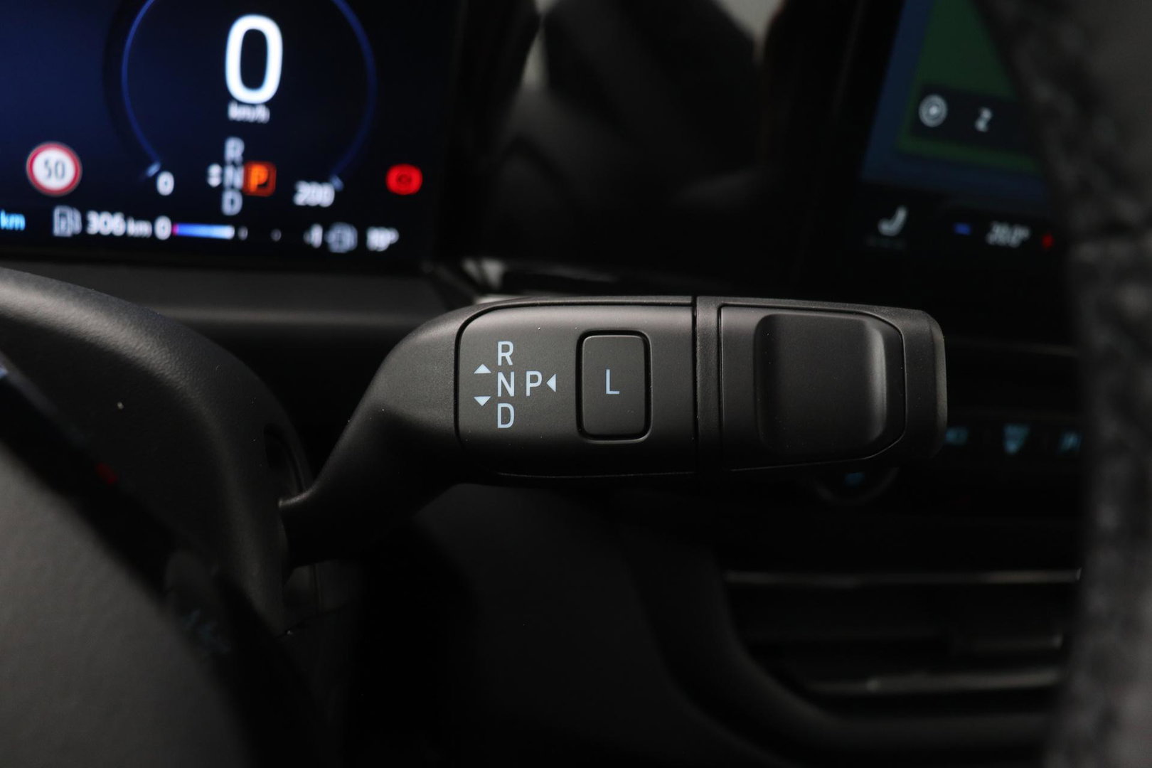 Ford Transit Custom Tourneo 340 2.5 PHEV L1H1 Titanium X | 8P | Panoramadak | ACC | Elektrische Schuifdeuren | Trekhaak | Bang&Olufsen