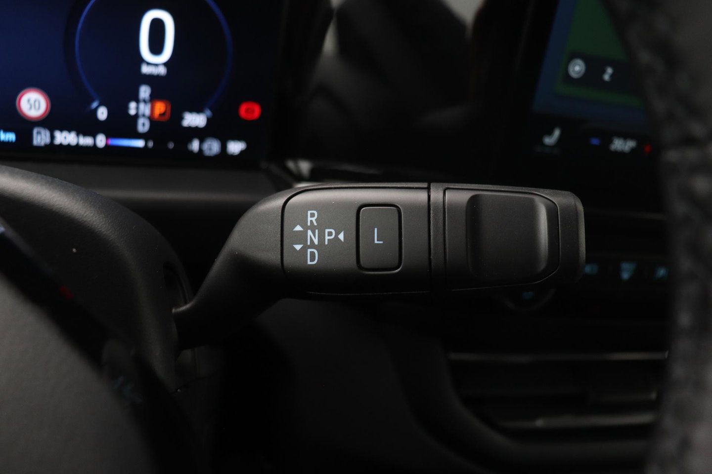 Ford Transit Custom Tourneo 340 2.5 PHEV L1H1 Titanium X | 8P | Panoramadak | ACC | Elektrische Schuifdeuren | Trekhaak | Bang&Olufsen