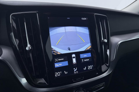 Volvo V60 T6 Recharge Inscription | Trekhaak | Stoel+Stuurverwarming | Camera | Keyless | 18 Inch