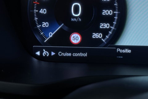Volvo V60 T6 Recharge Inscription | Trekhaak | Stoel+Stuurverwarming | Camera | Keyless | 18 Inch