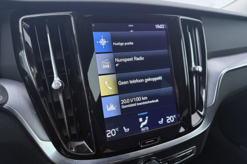 Volvo V60 T6 Recharge Inscription | Trekhaak | Stoel+Stuurverwarming | Camera | Keyless | 18 Inch