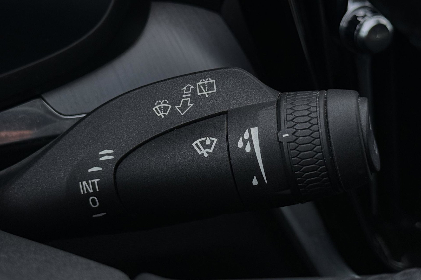 Volvo V60 T6 Recharge Inscription | Trekhaak | Stoel+Stuurverwarming | Camera | Keyless | 18 Inch