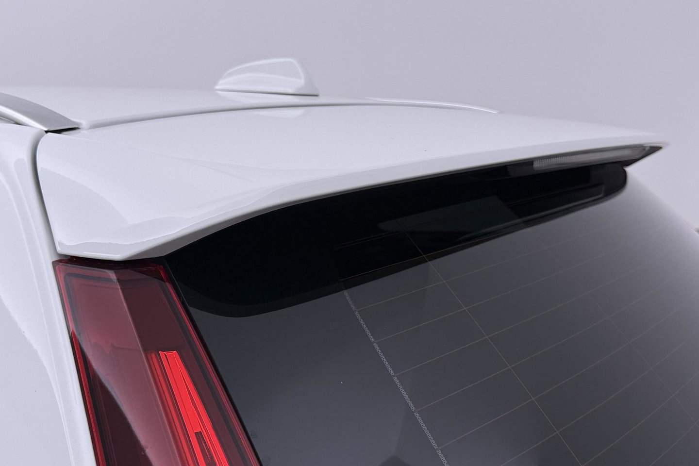 Volvo V60 T6 Recharge Inscription | Trekhaak | Stoel+Stuurverwarming | Camera | Keyless | 18 Inch