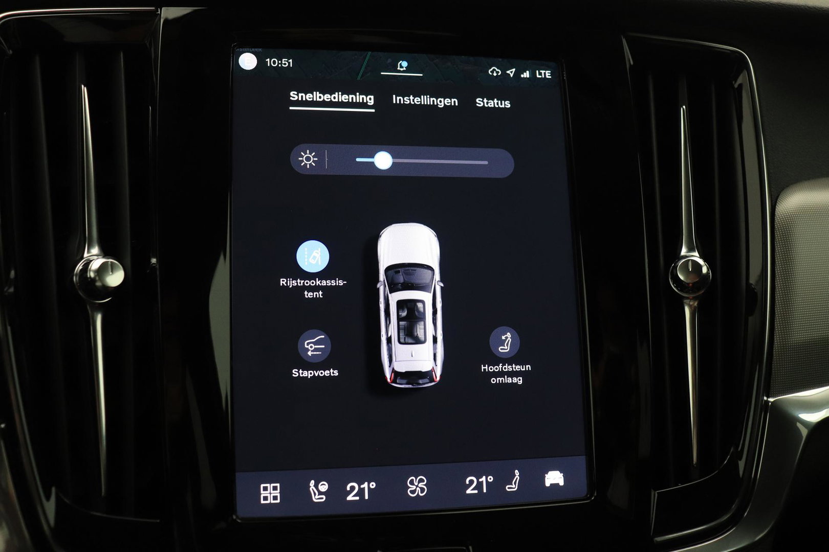Volvo V90 T6 Plug-in hybrid Bright | ACC | Harman/Kardon | BLIS | Keyless | Stoel+Stuurverwarming | Getint Glas