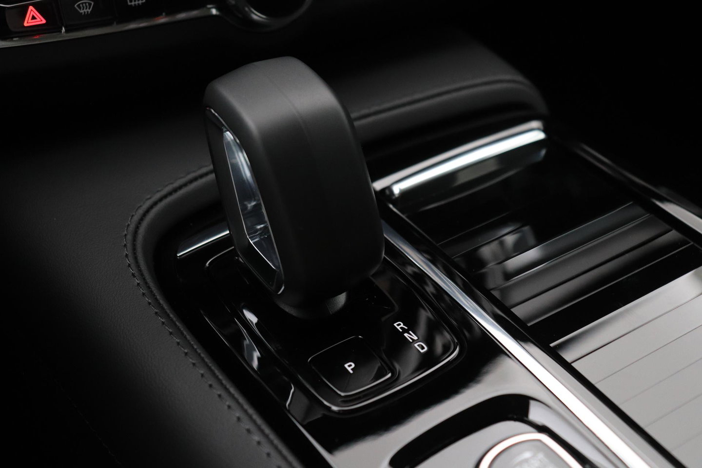 Volvo V90 T6 Plug-in hybrid Bright | ACC | Harman/Kardon | BLIS | Keyless | Stoel+Stuurverwarming | Getint Glas