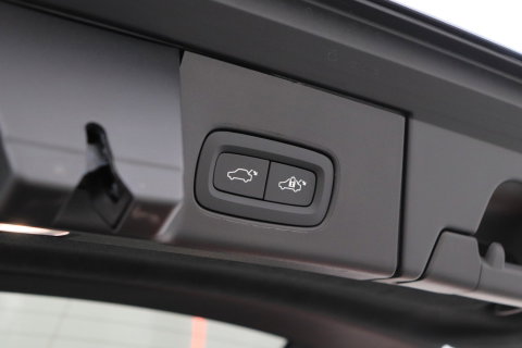 Volvo V90 T6 Plug-in hybrid Bright | ACC | Harman/Kardon | BLIS | Keyless | Stoel+Stuurverwarming | Getint Glas