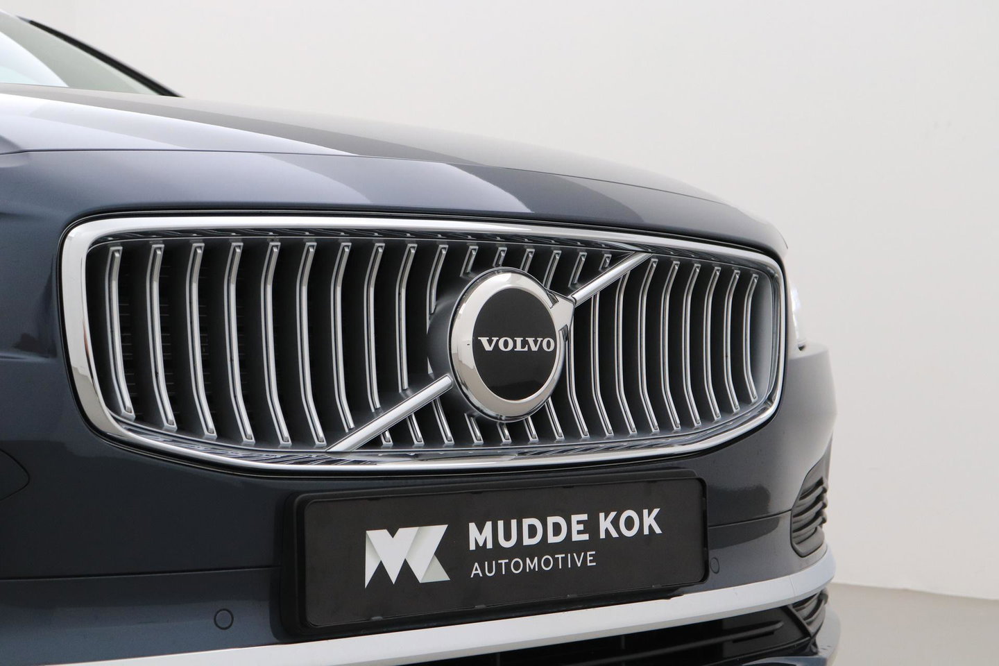 Volvo V90 T6 Plug-in hybrid Bright | ACC | Harman/Kardon | BLIS | Keyless | Stoel+Stuurverwarming | Getint Glas