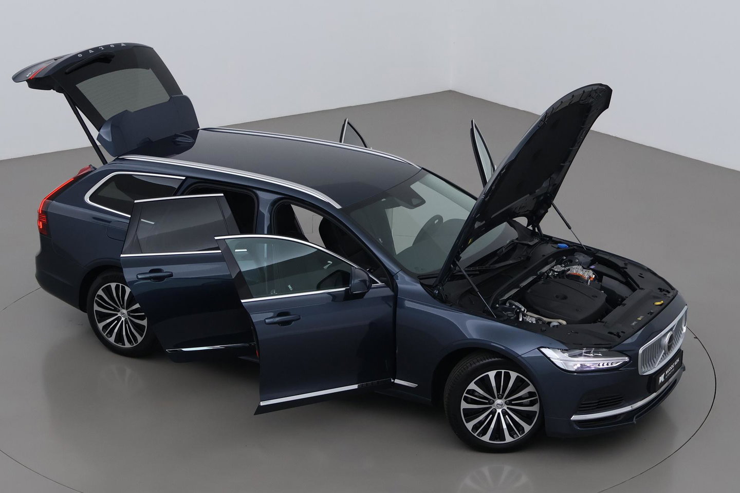 Volvo V90 T6 Plug-in hybrid Bright | ACC | Harman/Kardon | BLIS | Keyless | Stoel+Stuurverwarming | Getint Glas