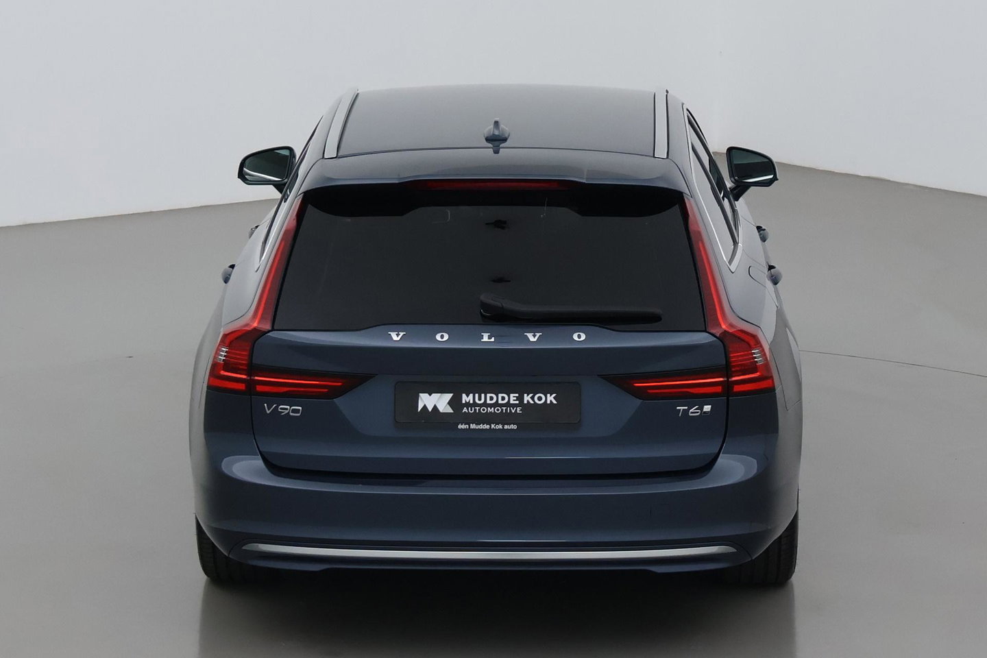 Volvo V90 T6 Plug-in hybrid Bright | ACC | Harman/Kardon | BLIS | Keyless | Stoel+Stuurverwarming | Getint Glas