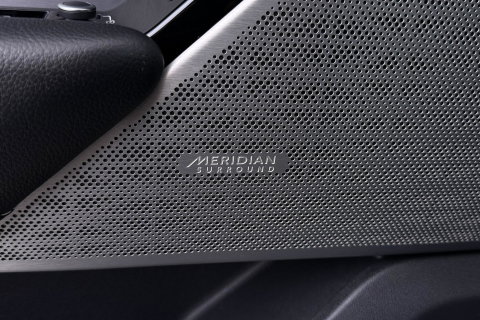 Land Rover Range Rover Velar P250 Turbo AWD R-Dynamic HSE | Panoramadak | ACC | Meridian Surround | Stoelventilatie