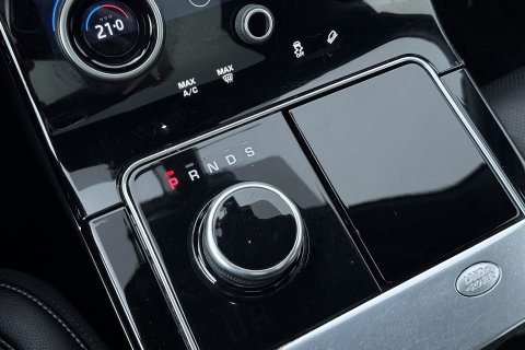 Land Rover Range Rover Velar P250 Turbo AWD R-Dynamic HSE | Panoramadak | ACC | Meridian Surround | Stoelventilatie