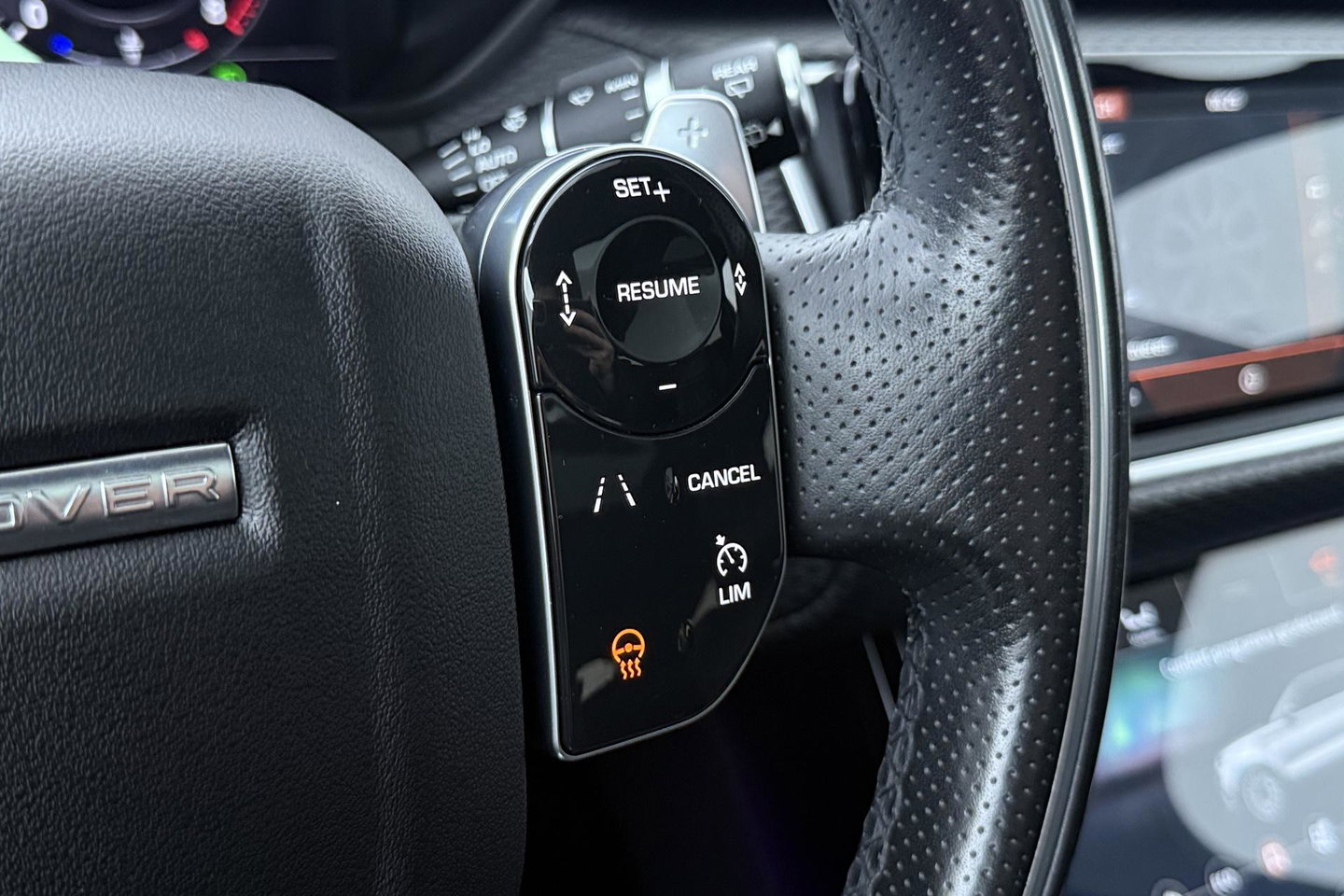 Land Rover Range Rover Velar P250 Turbo AWD R-Dynamic HSE | Panoramadak | ACC | Meridian Surround | Stoelventilatie