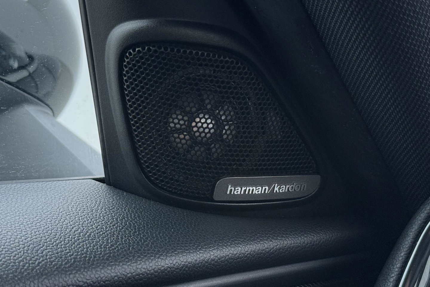 MINI Countryman 1.5 Cooper Business Edition | Automaat | Harman/Kardon | PDC V+A | Stoelverwarming | Apple Carplay