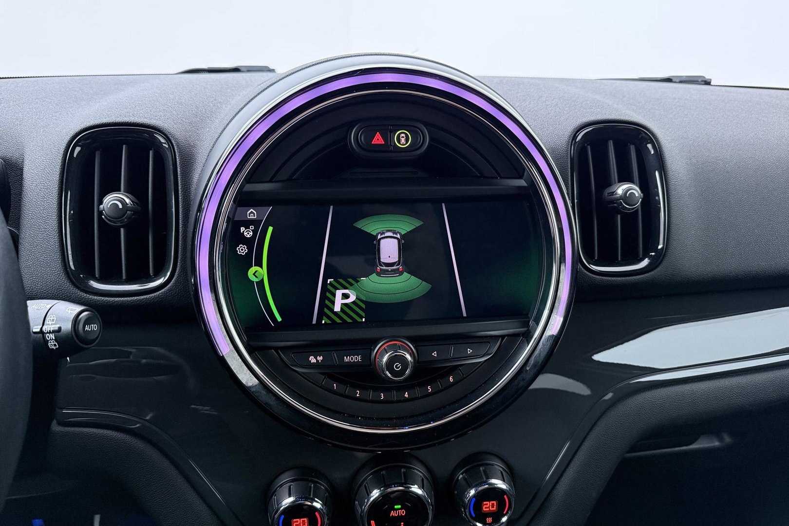 MINI Countryman 1.5 Cooper Business Edition | Automaat | Harman/Kardon | PDC V+A | Stoelverwarming | Apple Carplay