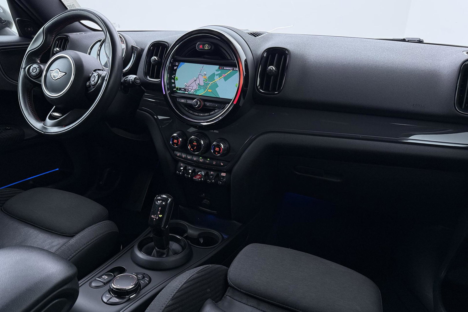 MINI Countryman 1.5 Cooper Business Edition | Automaat | Harman/Kardon | PDC V+A | Stoelverwarming | Apple Carplay