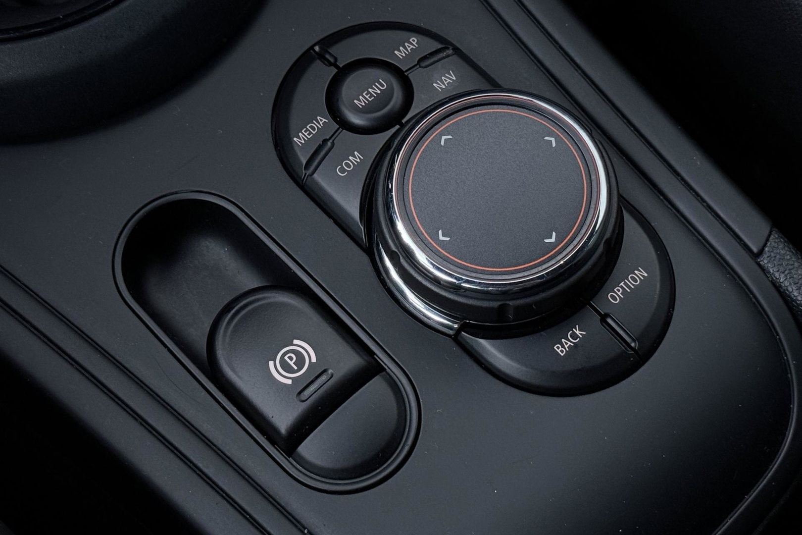MINI Countryman 1.5 Cooper Business Edition | Automaat | Harman/Kardon | PDC V+A | Stoelverwarming | Apple Carplay