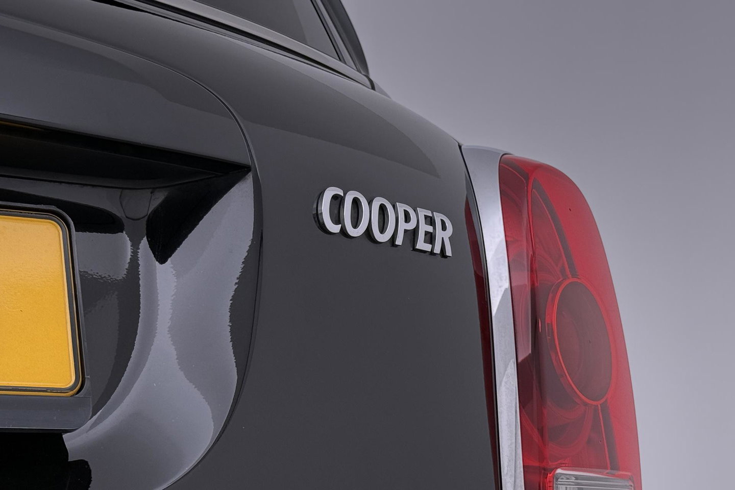 MINI Countryman 1.5 Cooper Business Edition | Automaat | Harman/Kardon | PDC V+A | Stoelverwarming | Apple Carplay