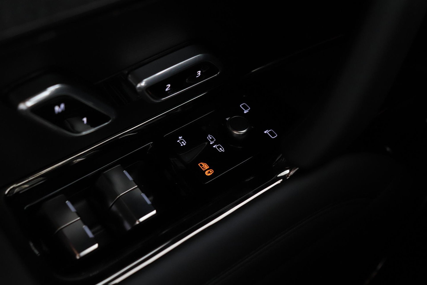 Land Rover Range Rover Sport 3.0 P460e Dynamic SE PHEV | Black Pack | Luchtvering | Panoramadak | Trekhaak | 360° Camera | Meridian | 23 Inch