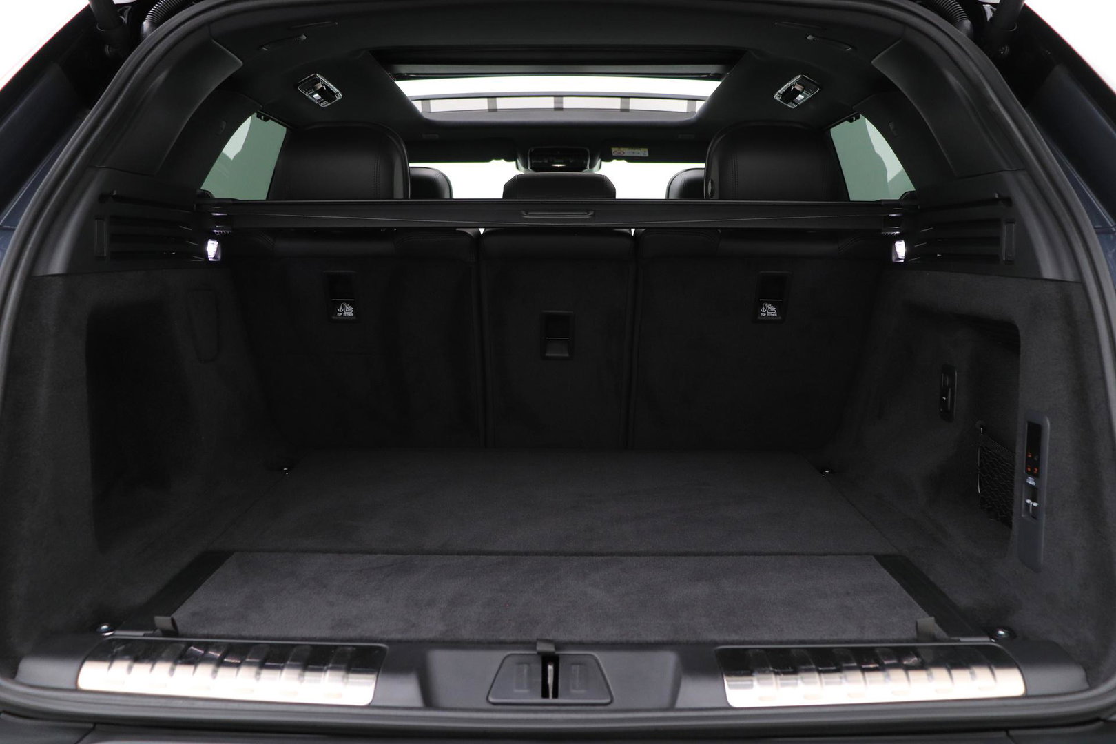 Land Rover Range Rover Sport 3.0 P460e Dynamic SE PHEV | Black Pack | Luchtvering | Panoramadak | Trekhaak | 360° Camera | Meridian | 23 Inch