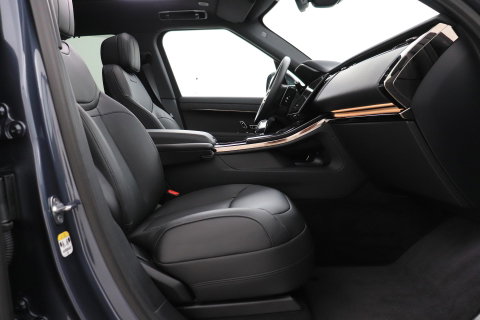 Land Rover Range Rover Sport 3.0 P460e Dynamic SE PHEV | Black Pack | Luchtvering | Panoramadak | Trekhaak | 360° Camera | Meridian | 23 Inch