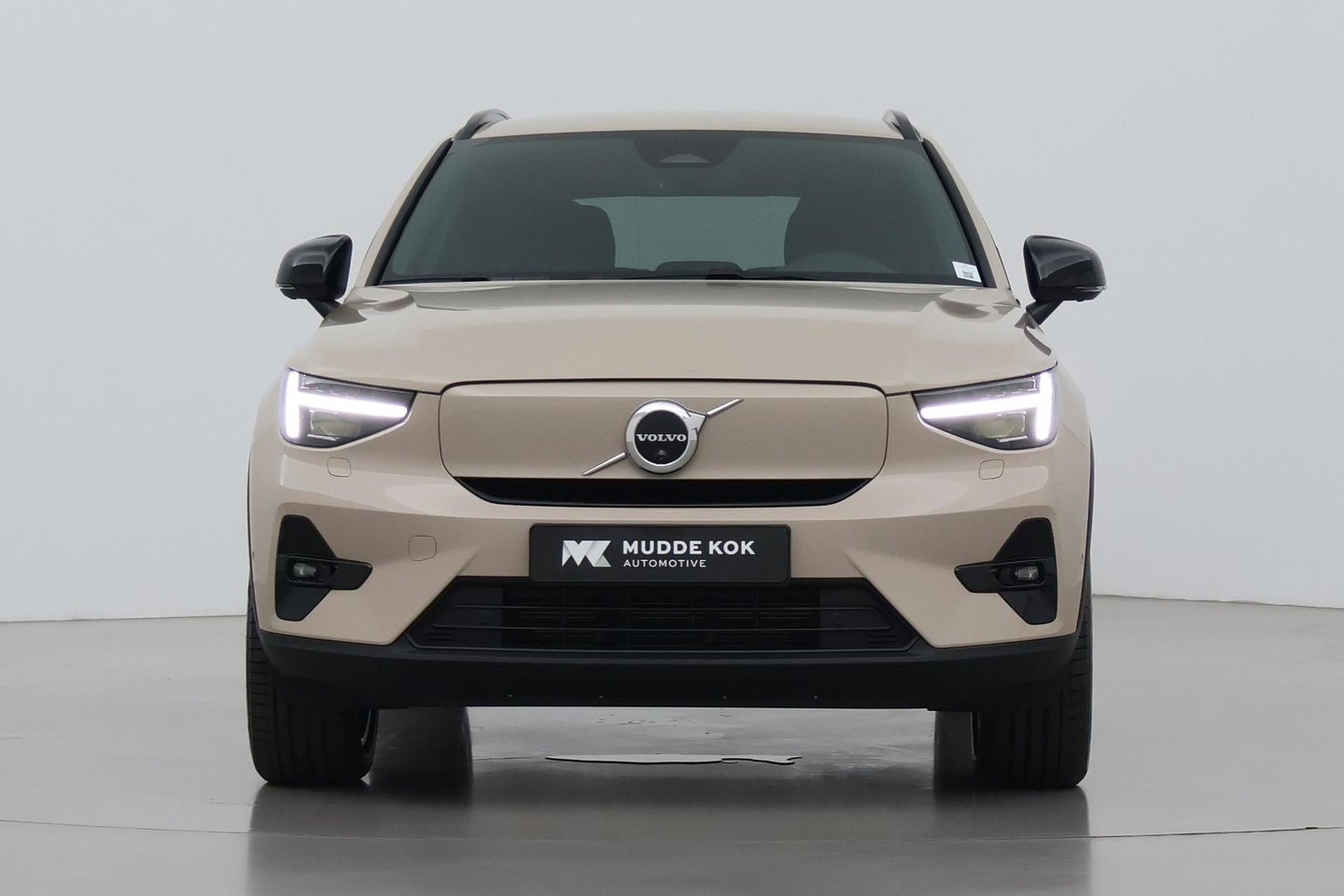 Volvo EX40 Twin Motor Plus 82 kWh | ACC | Harman/Kardon | 360° Camera | Stoel+Stuurverwarming | Keyless