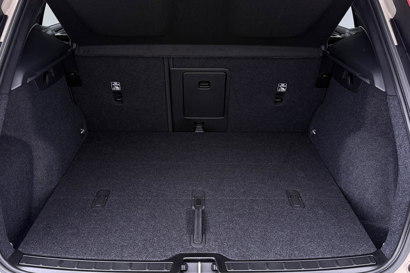 Volvo EX40 Twin Motor Plus 82 kWh | ACC | Harman/Kardon | 360° Camera | Stoel+Stuurverwarming | Keyless
