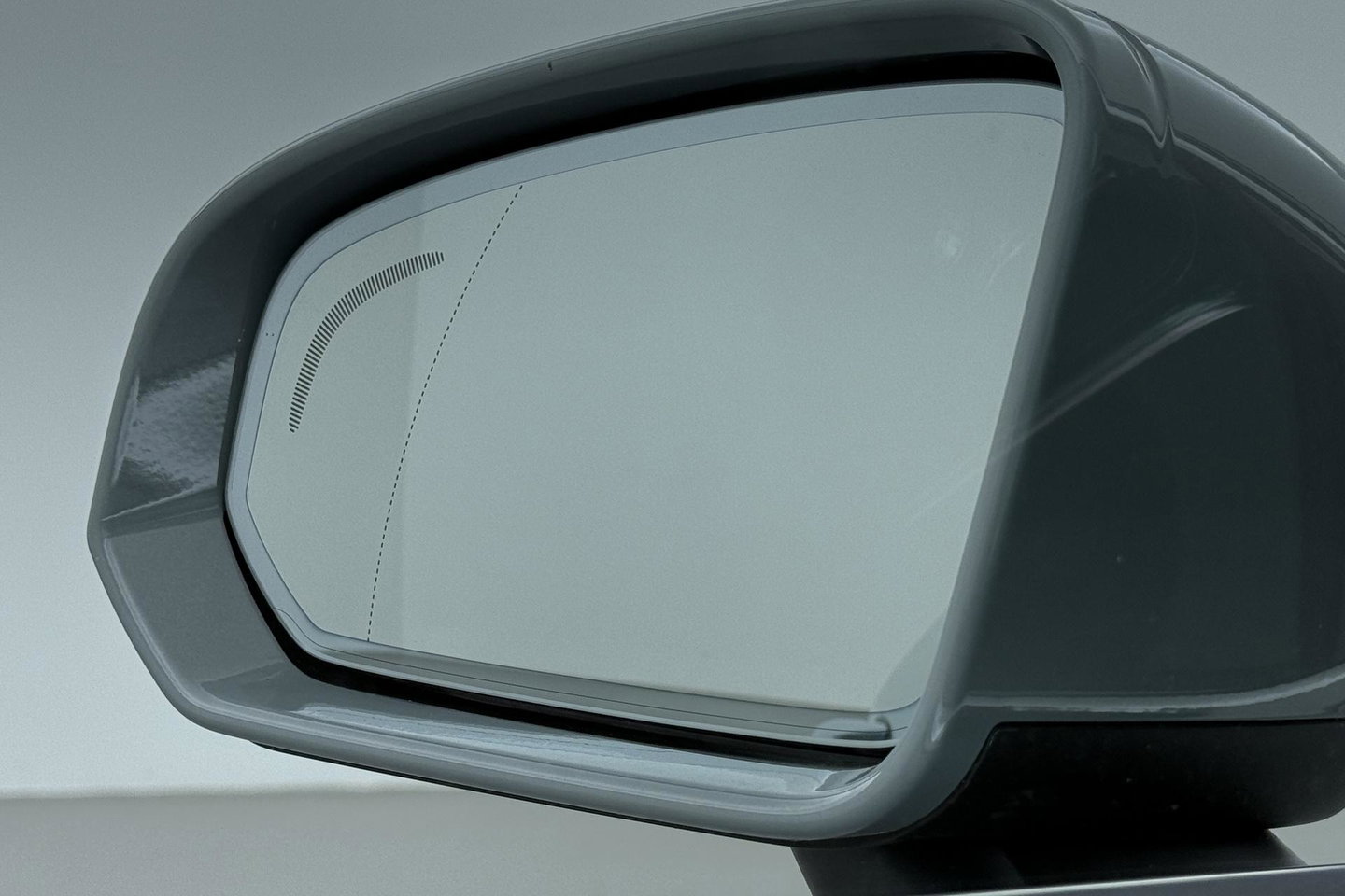 Volvo V60 T8 Plug-in hybrid Plus Bright | ACC | Panoramadak | 360° Camera | Head-Up | Harman/Kardon | Stoelventilatie | Keyless | 19 Inch