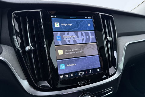 Volvo V60 T8 Plug-in hybrid Plus Bright | ACC | Panoramadak | 360° Camera | Head-Up | Harman/Kardon | Stoelventilatie | Keyless | 19 Inch