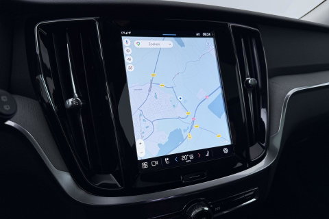 Volvo V60 T8 Plug-in hybrid Plus Bright | ACC | Panoramadak | 360° Camera | Head-Up | Harman/Kardon | Stoelventilatie | Keyless | 19 Inch