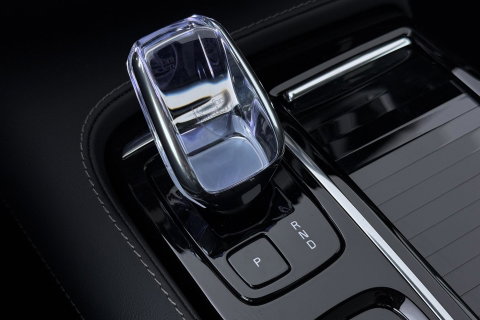 Volvo V60 T8 Plug-in hybrid Plus Bright | ACC | Panoramadak | 360° Camera | Head-Up | Harman/Kardon | Stoelventilatie | Keyless | 19 Inch