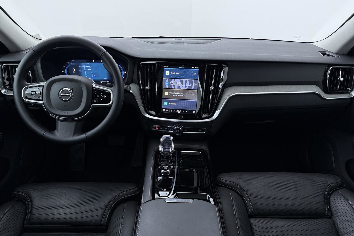 Volvo V60 T8 Plug-in hybrid Plus Bright | ACC | Panoramadak | 360° Camera | Head-Up | Harman/Kardon | Stoelventilatie | Keyless | 19 Inch