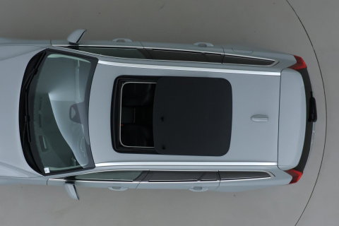 Volvo V60 T8 Plug-in hybrid Plus Bright | ACC | Panoramadak | 360° Camera | Head-Up | Harman/Kardon | Stoelventilatie | Keyless | 19 Inch