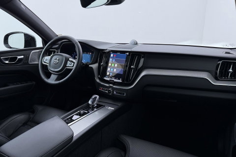 Volvo XC60 T6 Plug-in hybrid Ultra Black Edition | Luchtvering | Bowers&Wilkins | Massage | Head-Up | 360° Camera