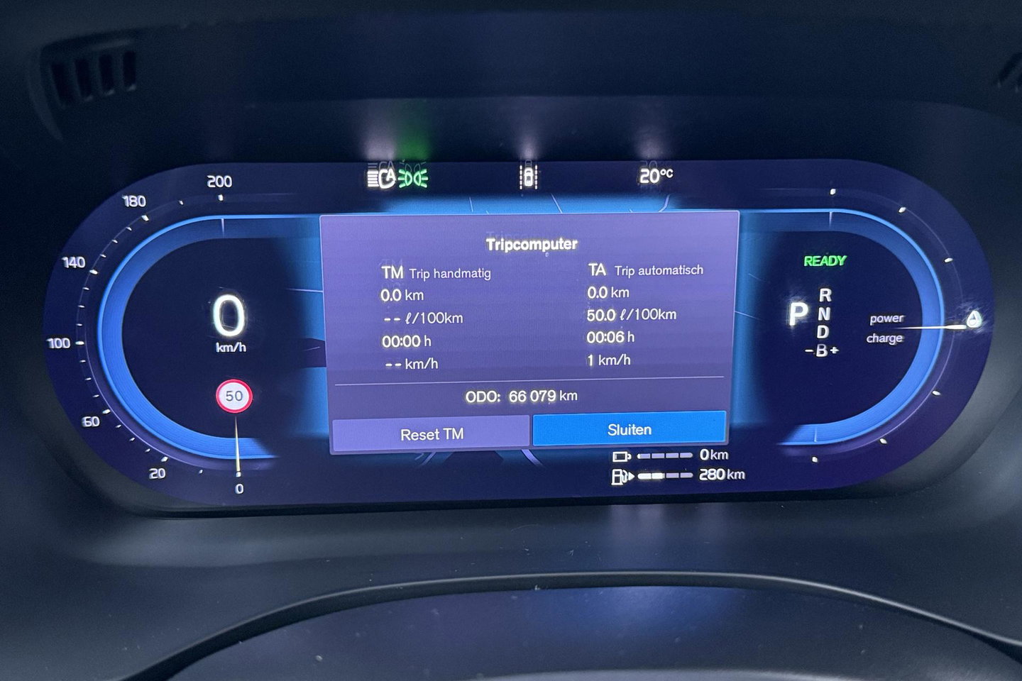 Volvo XC60 T6 Plug-in hybrid Ultra Black Edition | Luchtvering | Bowers&Wilkins | Massage | Head-Up | 360° Camera