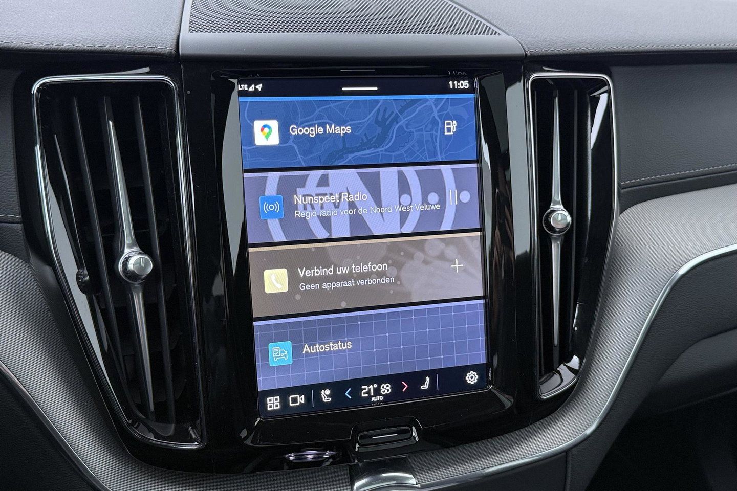 Volvo XC60 T6 Plug-in hybrid Ultra Black Edition | Luchtvering | Bowers&Wilkins | Massage | Head-Up | 360° Camera