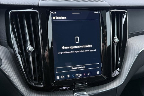 Volvo XC60 T6 Plug-in hybrid Ultra Black Edition | Luchtvering | Bowers&Wilkins | Massage | Head-Up | 360° Camera