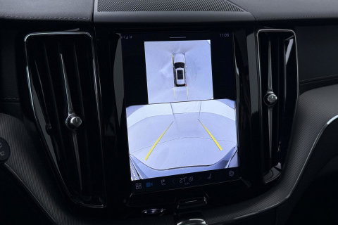 Volvo XC60 T6 Plug-in hybrid Ultra Black Edition | Luchtvering | Bowers&Wilkins | Massage | Head-Up | 360° Camera