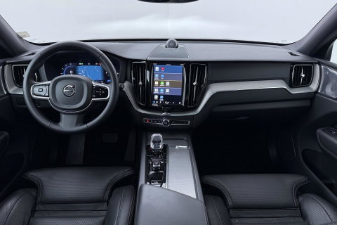 Volvo XC60 T6 Plug-in hybrid Ultra Black Edition | Luchtvering | Bowers&Wilkins | Massage | Head-Up | 360° Camera