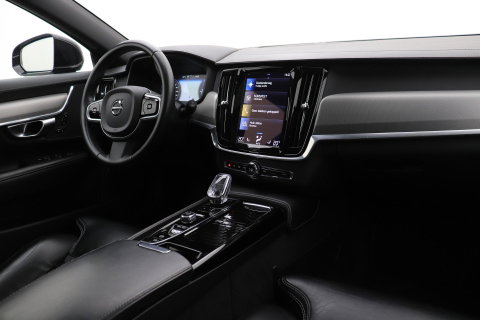 Volvo V90 2.0 T8 AWD Inscription | ACC | Trekhaak | Panoramadak | Head-Up | Camera | Keyless | Memory | Getint Glas