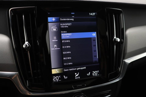 Volvo V90 2.0 T8 AWD Inscription | ACC | Trekhaak | Panoramadak | Head-Up | Camera | Keyless | Memory | Getint Glas