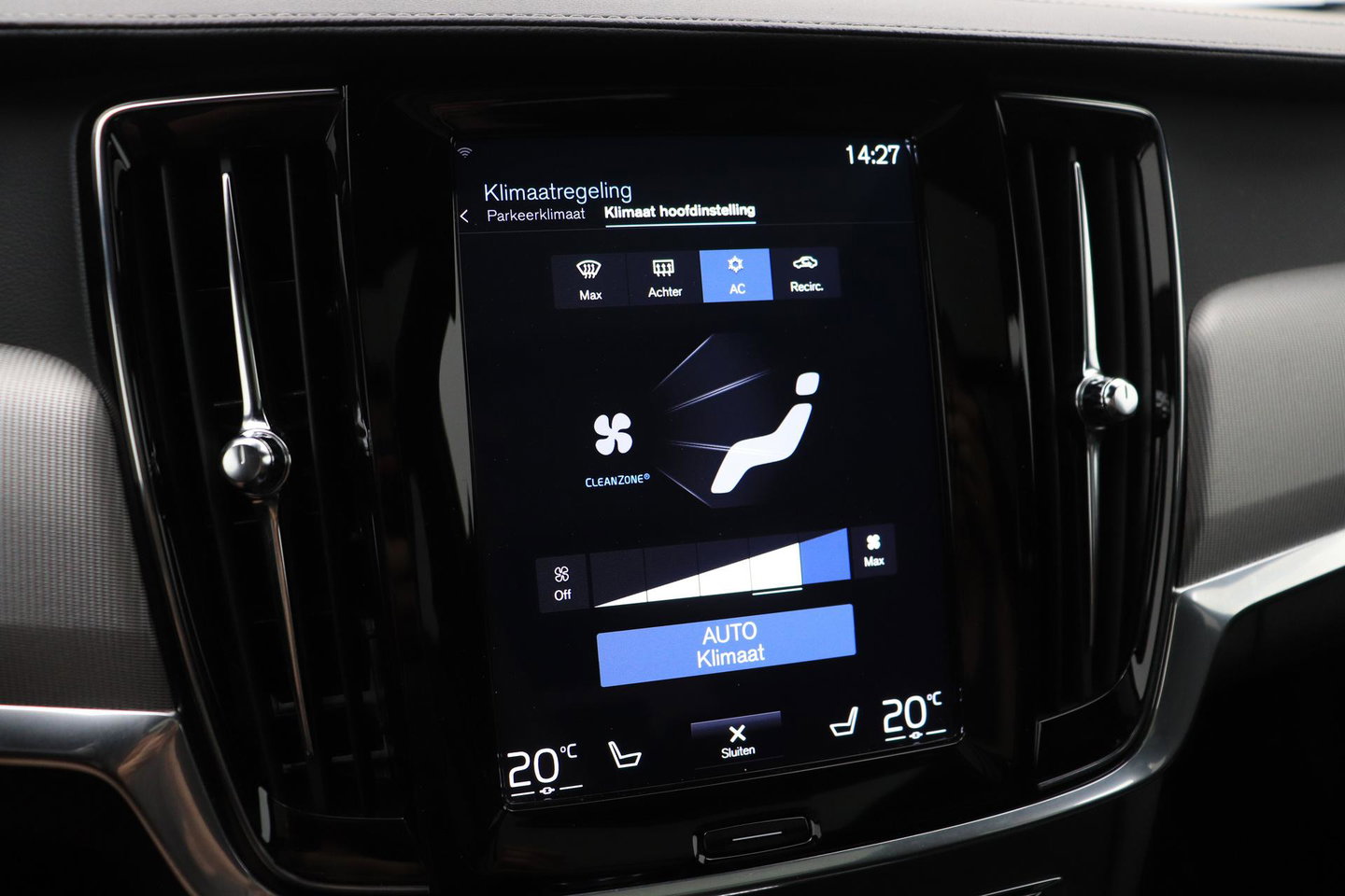 Volvo V90 2.0 T8 AWD Inscription | ACC | Trekhaak | Panoramadak | Head-Up | Camera | Keyless | Memory | Getint Glas