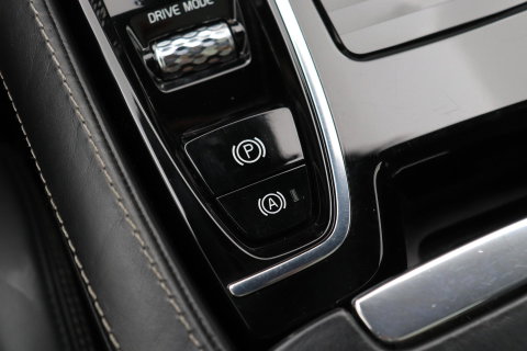 Volvo V90 2.0 T8 AWD Inscription | ACC | Trekhaak | Panoramadak | Head-Up | Camera | Keyless | Memory | Getint Glas