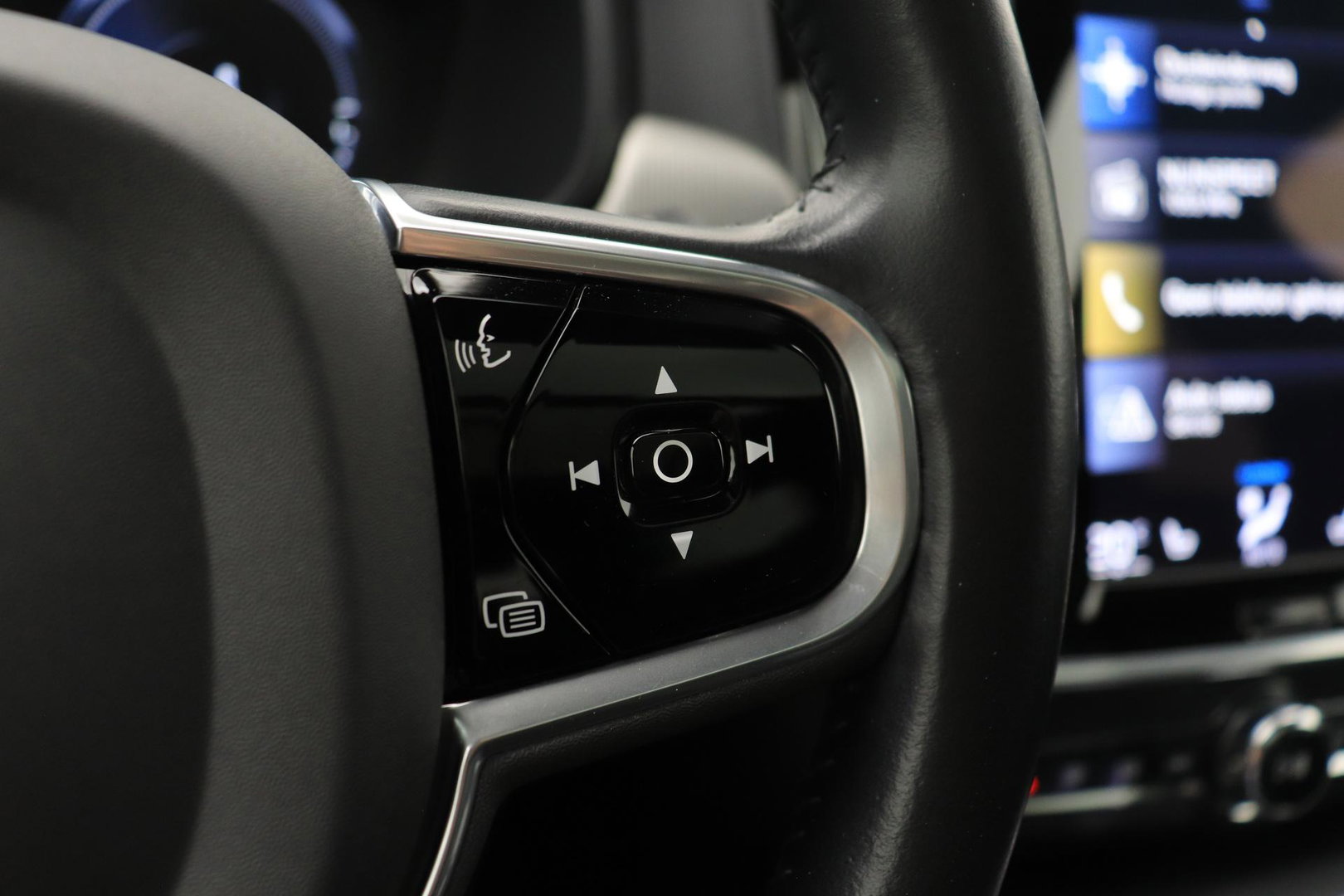 Volvo V90 2.0 T8 AWD Inscription | ACC | Trekhaak | Panoramadak | Head-Up | Camera | Keyless | Memory | Getint Glas